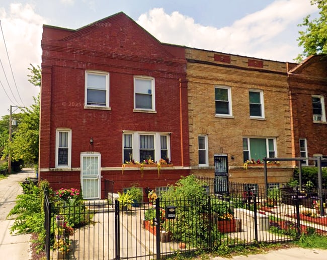 property at 6942 S Dante Ave