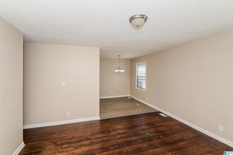 1037 Green St in Birmingham, AL - Building Photo - Building Photo