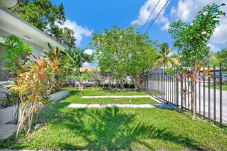 6432 NE 1st Ct in Miami, FL - Building Photo - Building Photo
