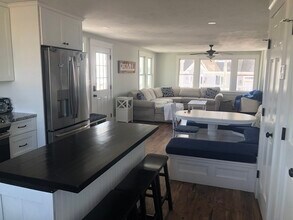 55 Lighthouse Rd in Scituate, MA - Building Photo - Building Photo