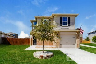 676 Yearwood Ln in Jarrell, TX - Building Photo