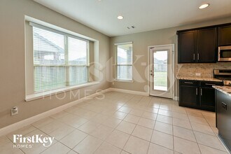 31086 Timber Bend Ln in Spring, TX - Building Photo - Building Photo