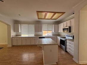 890 Cherry Blossom Ln in Tracy, CA - Building Photo - Building Photo