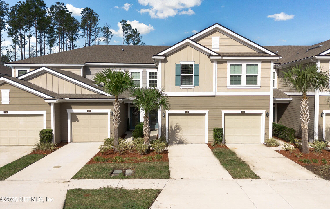 146 Castro Ct in Saint Johns, FL - Building Photo