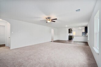 173 Allington Cir in Jarrell, TX - Building Photo - Building Photo