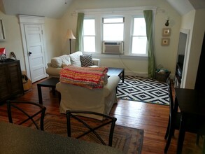 86 Linden St, Unit #3 in New Haven, CT - Building Photo - Building Photo