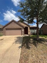 2609 Twinflower Dr in Fort Worth, TX - Building Photo