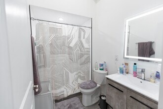 3945 Lancaster Ave, Unit 2A in Philadelphia, PA - Building Photo - Building Photo