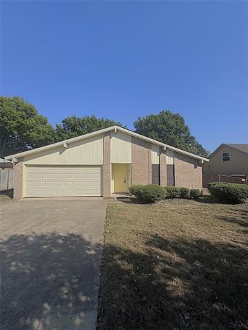 property at 1722 Highgate Dr
