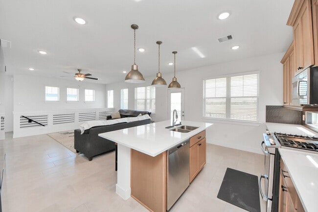 property at 7655 Jerrara Hts Ln