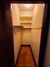 2510 N Kedzie Blvd, Unit 2520-2N in Chicago, IL - Building Photo - Building Photo