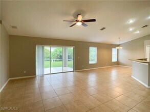 411 NW 4th Terrace in Cape Coral, FL - Building Photo - Building Photo