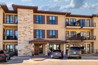 104 Bella Toscana Ave in Lakeway, TX - Building Photo - Building Photo