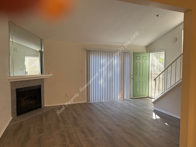 44514 15th St E in Lancaster, CA - Building Photo - Building Photo