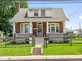 22 E Reliance Rd in Souderton, PA - Building Photo