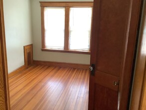 69-69 Linden St in Holyoke, MA - Building Photo - Building Photo