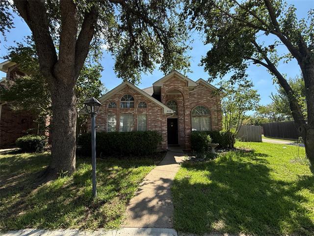 property at 553 Raintree Cir