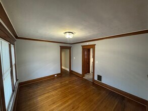 87 Tacoma Ave, Unit 87 Tacoma Ave #UPR in Buffalo, NY - Foto de edificio - Building Photo