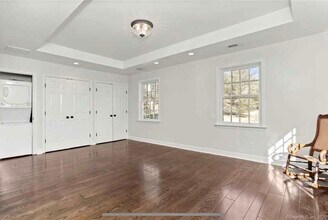 33 Evergreen Hill Rd, Unit #1 in Fairfield, CT - Building Photo - Building Photo