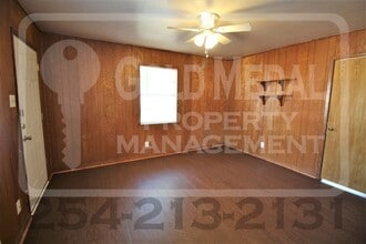 803 Pecan Cir in Killeen, TX - Building Photo - Building Photo