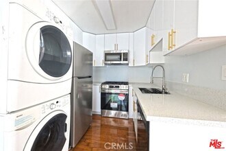 1436 S Bedford St in Los Angeles, CA - Building Photo - Building Photo