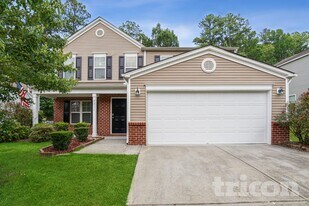 4211 Offshore Dr in Raleigh, NC - Building Photo