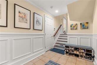 176 Valley Rd in Greenwich, CT - Building Photo - Building Photo