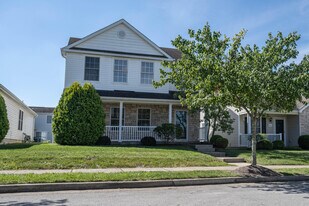 1016 Bella Dona Rd in Lexington, KY - Building Photo