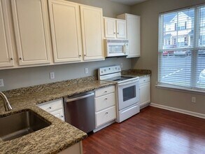 8482 Central Dr in Raleigh, NC - Building Photo - Building Photo