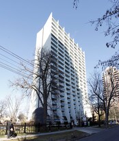 Prince Arthur in Toronto, ON - Building Photo