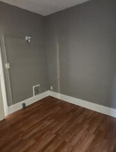 17 Thompson St in Poughkeepsie, NY - Building Photo - Building Photo