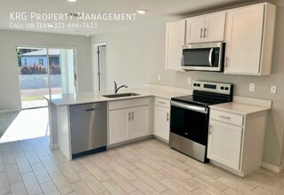 5029 S Rosebud Cir in La Belle, FL - Building Photo - Building Photo