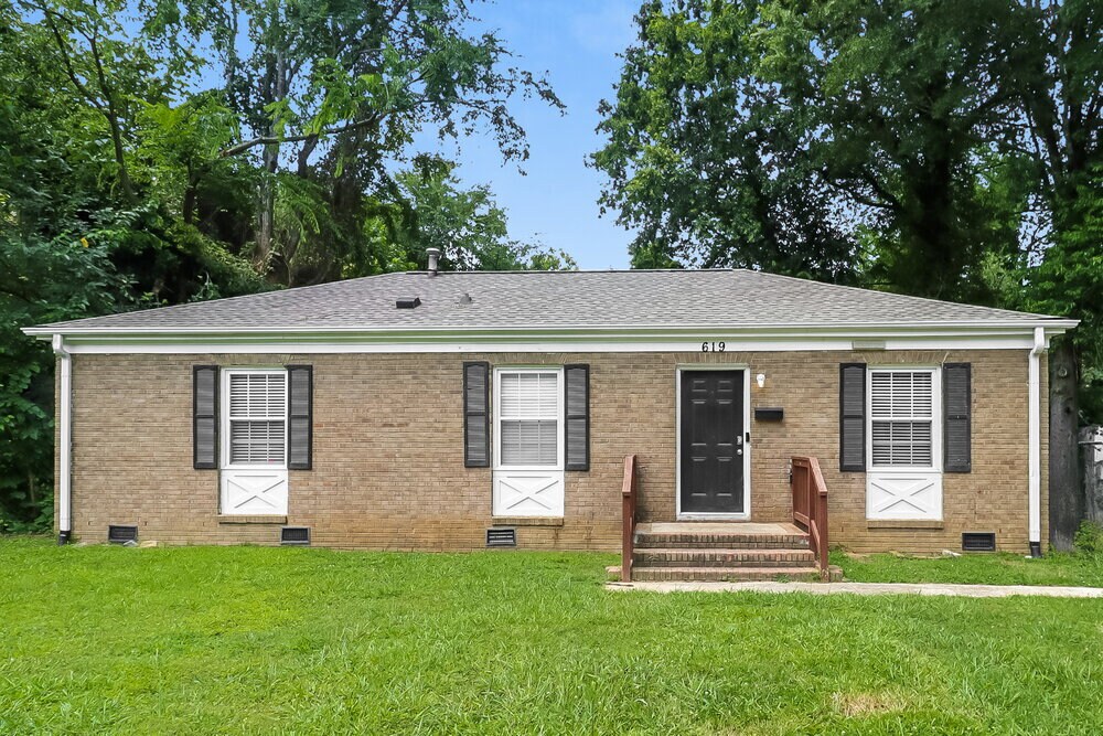 619 Kentbrook Dr in Charlotte, NC - Building Photo