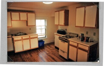 12 William St, Unit 12R William Street in Cambridge, MA - Foto de edificio - Building Photo