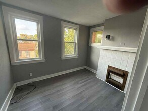 1716 Amanda St in Pittsburgh, PA - Building Photo - Building Photo