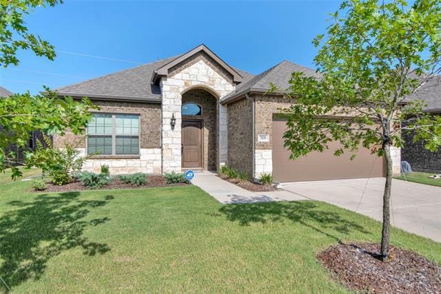 property at 7839 Ashwood Dr