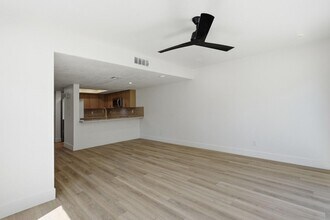 122 S Hardy Dr in Tempe, AZ - Building Photo - Building Photo