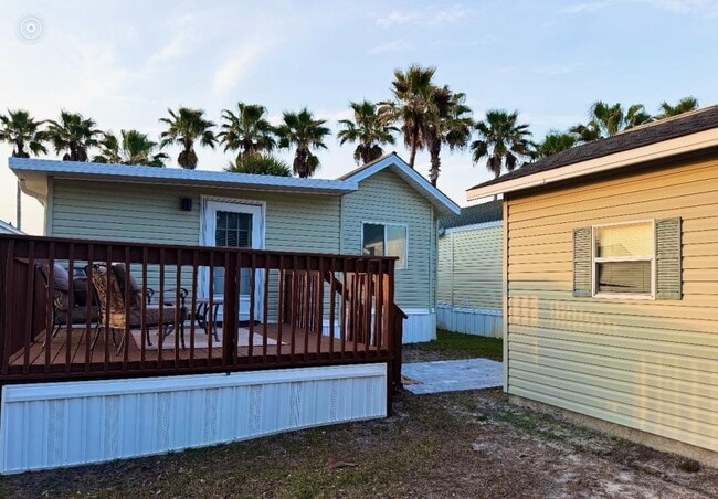 1219 Thomas Dr in Panama City Beach, FL - Building Photo - Building Photo