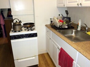 60 Otis St, Unit B in Cambridge, MA - Building Photo - Building Photo