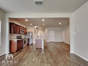 4129 Asher Alley in Saint Hedwig, TX - Building Photo - Building Photo