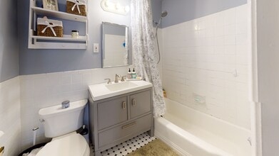 509 Beacon St, Unit 9 in Boston, MA - Building Photo - Building Photo