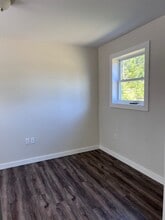 14311 Rte 9W in Ravena, NY - Building Photo - Building Photo