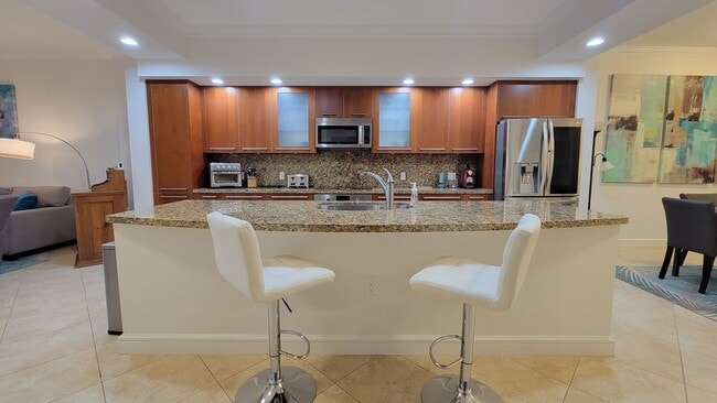 4445 El Mar Dr in Lauderdale-by-the-Sea, FL - Building Photo - Building Photo