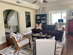 693 N 23rd St in Beaumont, TX - Building Photo - Building Photo