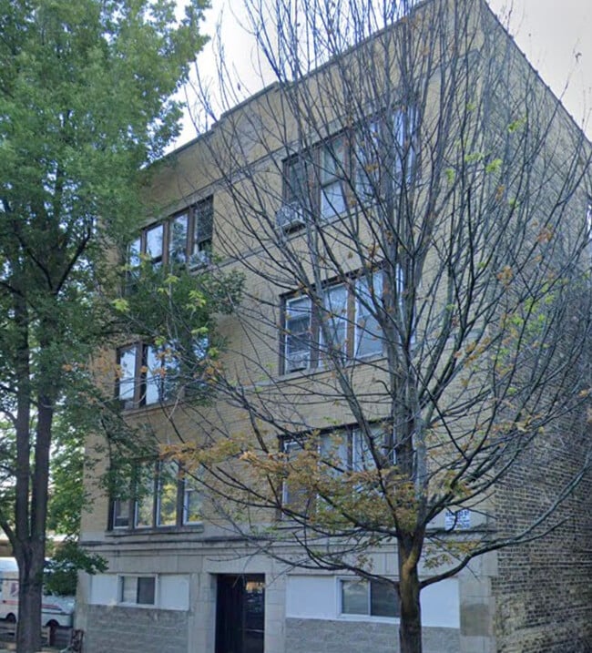 property at 3929 N Southport Ave