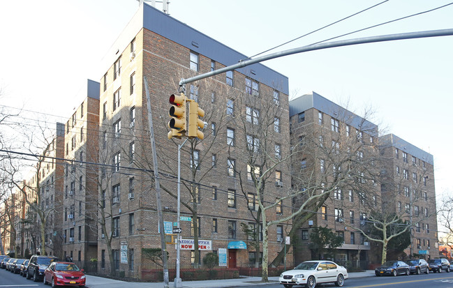 3400-3500 Snyder Ave in Brooklyn, NY - Building Photo - Building Photo