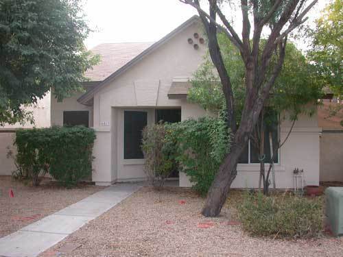 property at 6813 W Aire Libre Ave
