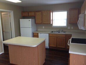 244 Royalton Rd in Mooresville, NC - Building Photo - Building Photo