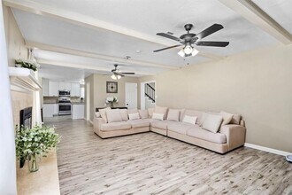 22011 Kenchester Dr in Houston, TX - Building Photo - Building Photo