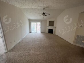1821 Balmoral Dr in Fayetteville, NC - Building Photo - Building Photo